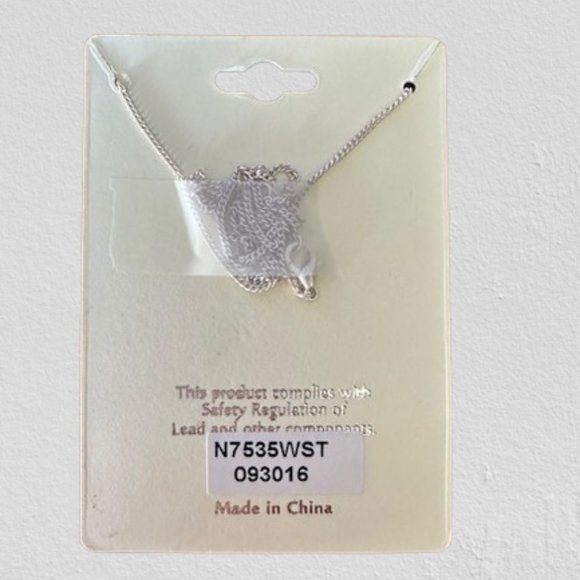 Aim High Necklace - Picture 2 of 2